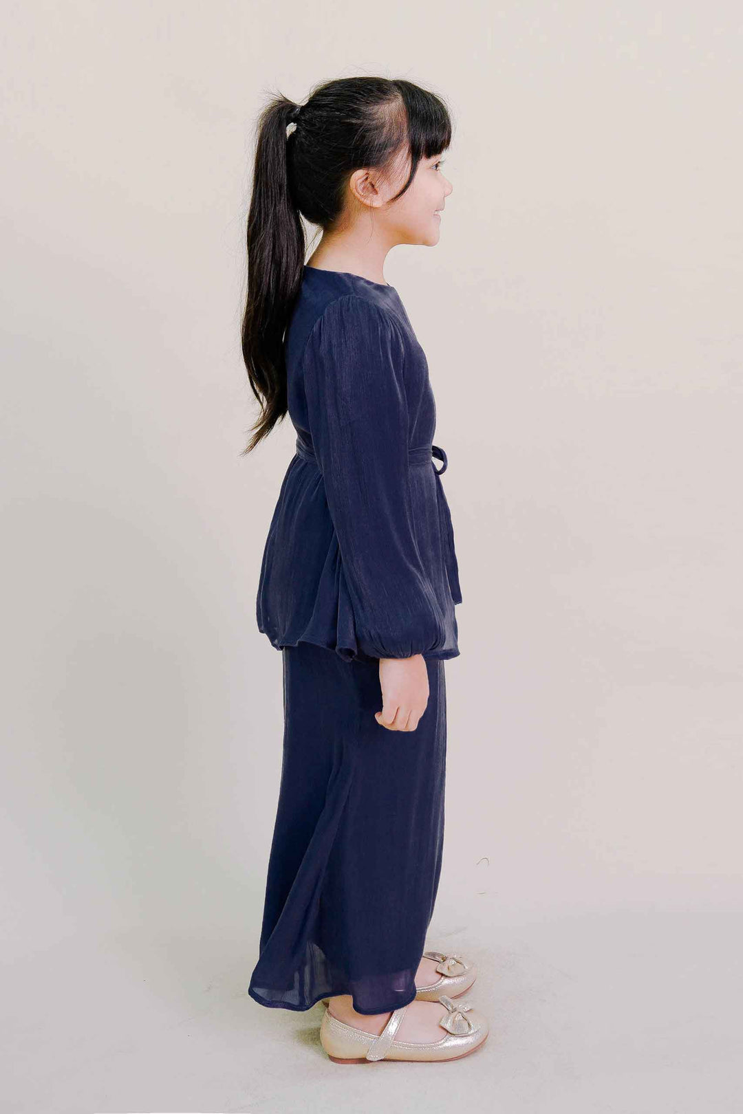 Thea Kids Kurung in Navy