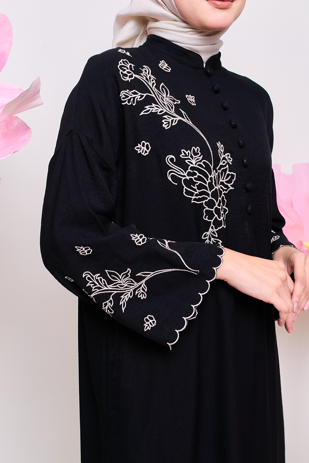 Maudy Long Kaftan