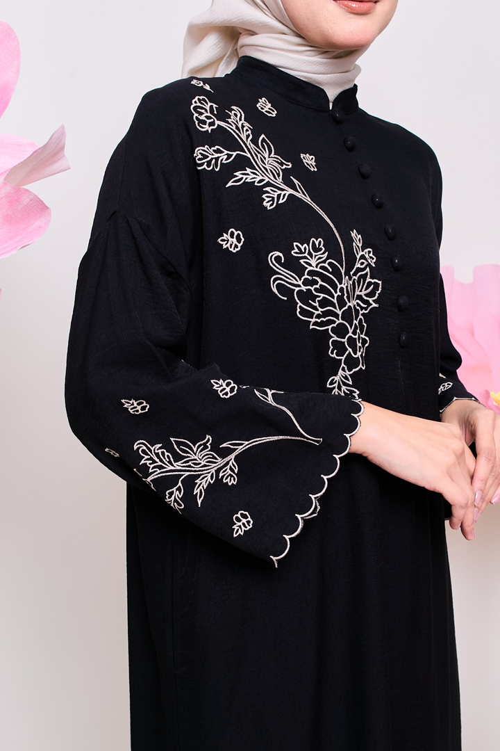 Maudy Long Kaftan