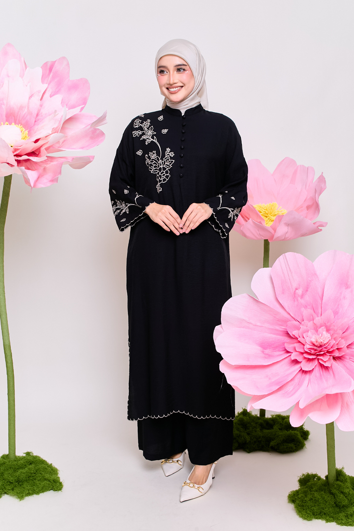 Maudy Long Kaftan