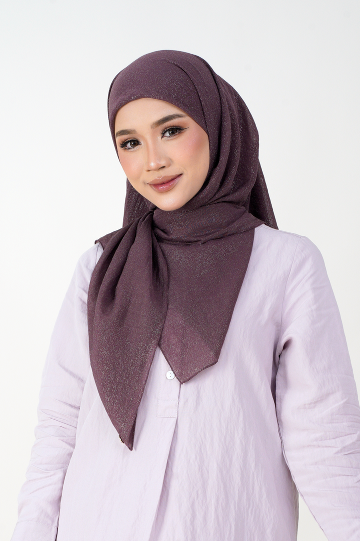 Skyra Sparkle Square