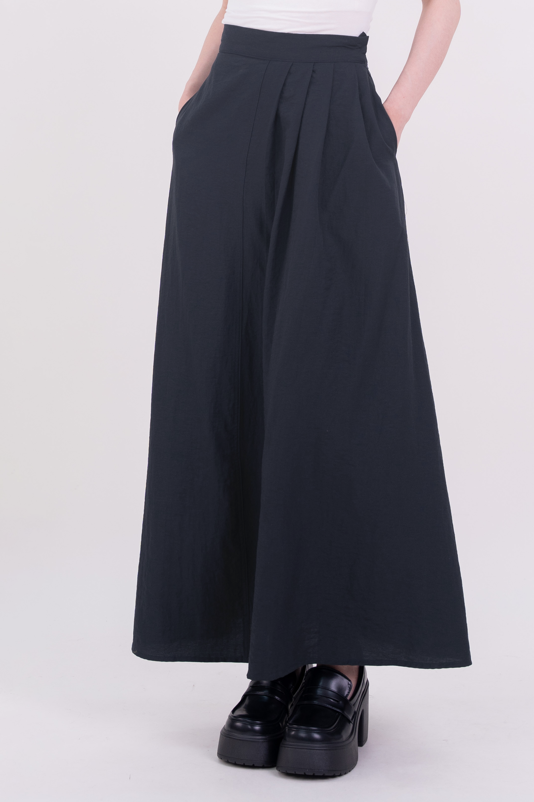 Sienna Semi-Pleated Skirt Navy