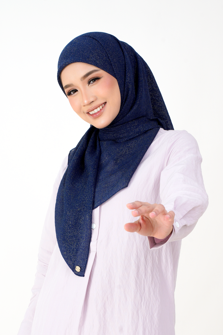 Skyra Sparkle Square