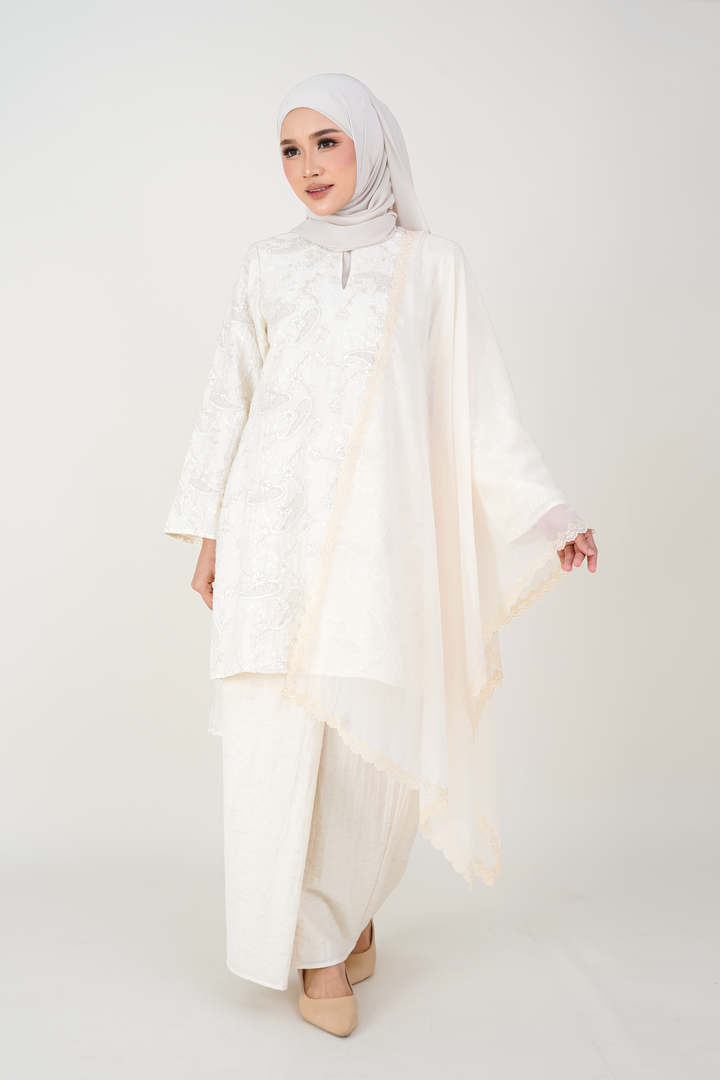 Yasira Selendang Embroidery