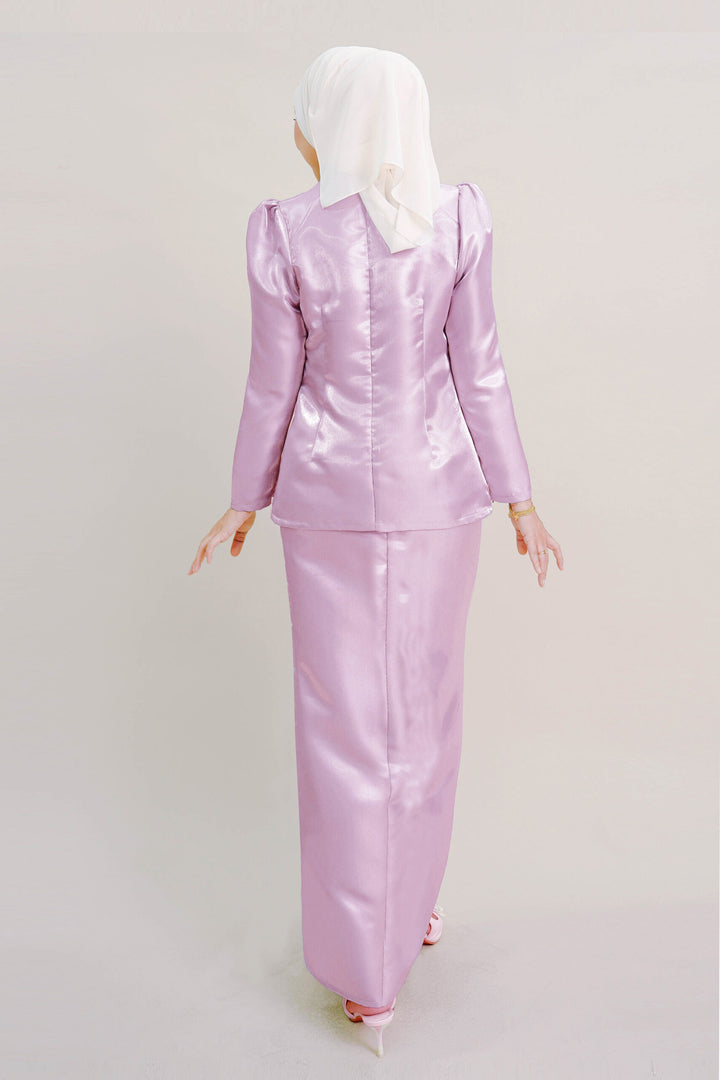 Kalea Shimmer Kurung in Ash Pink