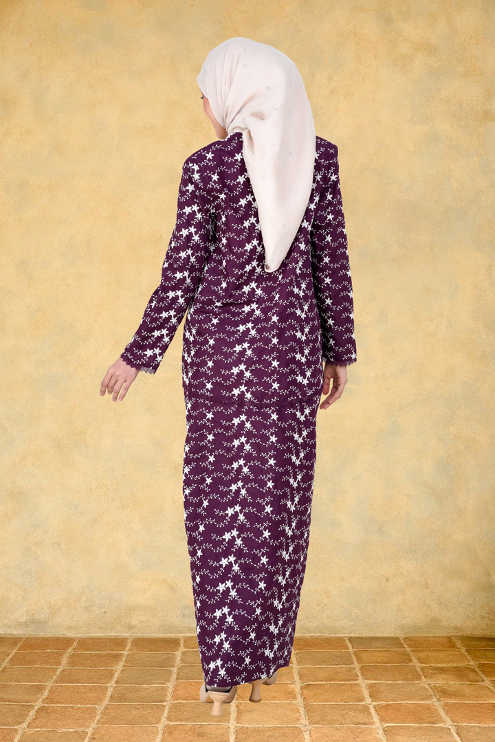 Leia Kurung
