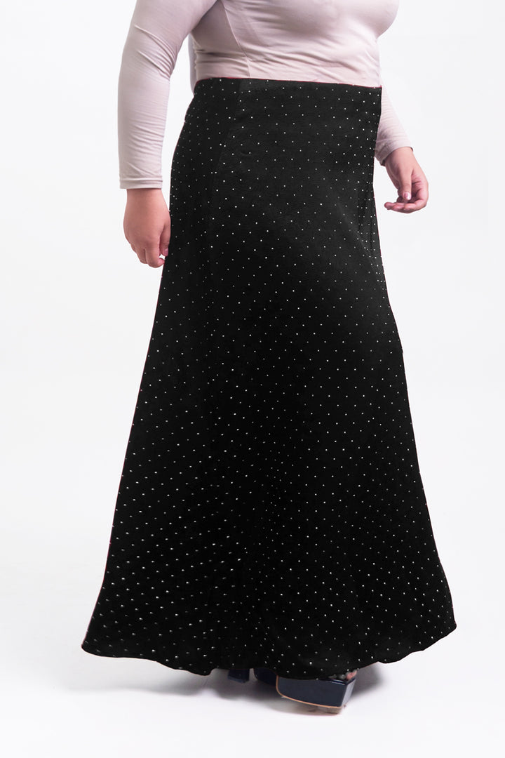 Silvie Plus Crystal Crushed Satin Skirt Black
