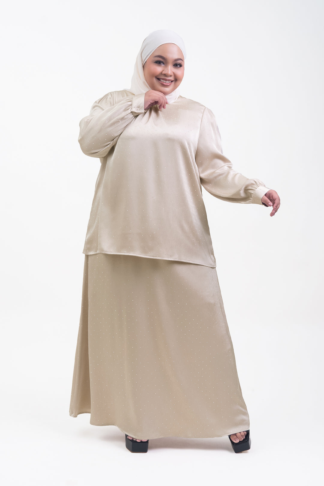 Silvie Plus Crystal Crushed Satin Skirt Latte