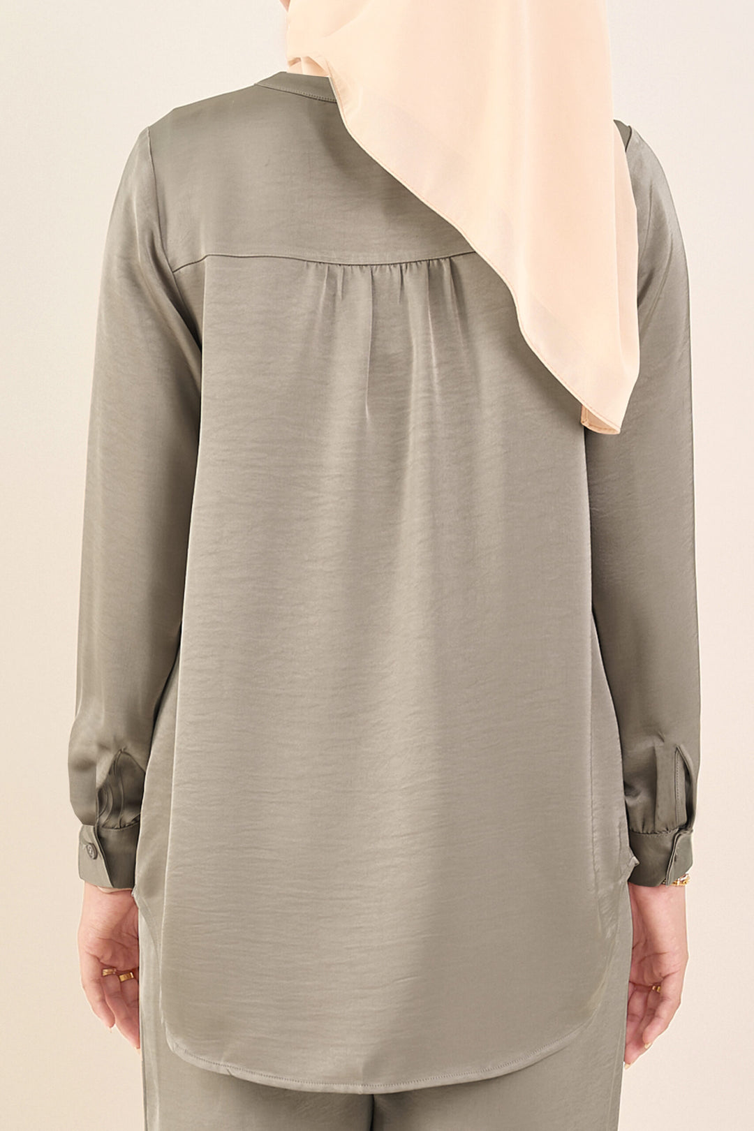 Stella Satin Blouse Champagne