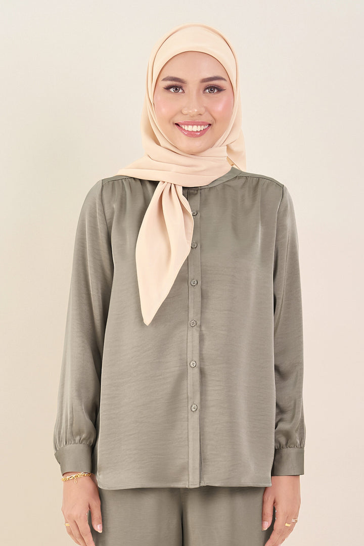 Stella Satin Blouse Champagne