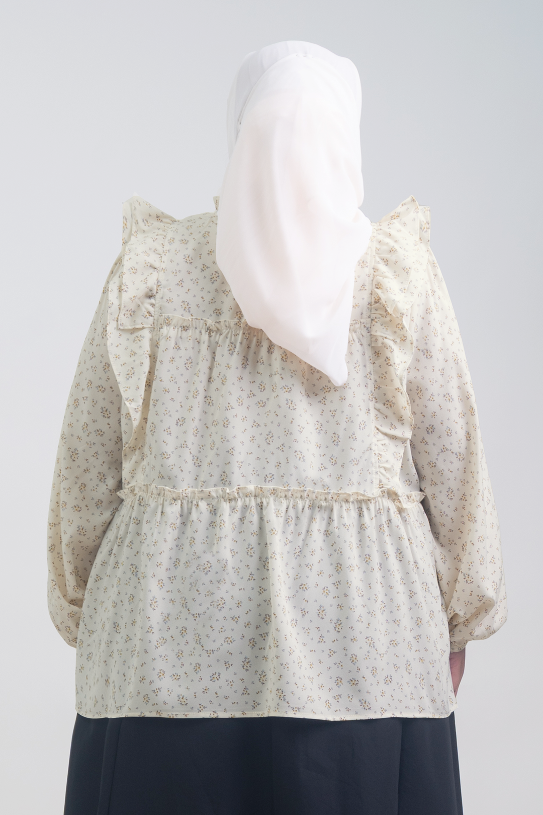 Uzmaa Plus Size Ruffled Floral Blouse Cream