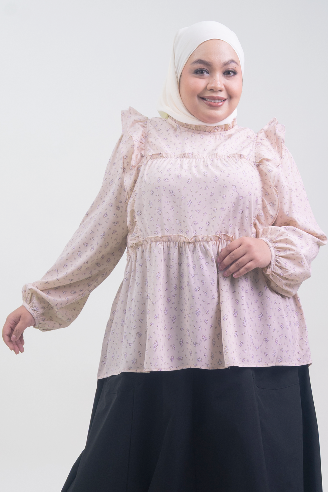 Uzmaa Plus Size Ruffled Floral Blouse Pink