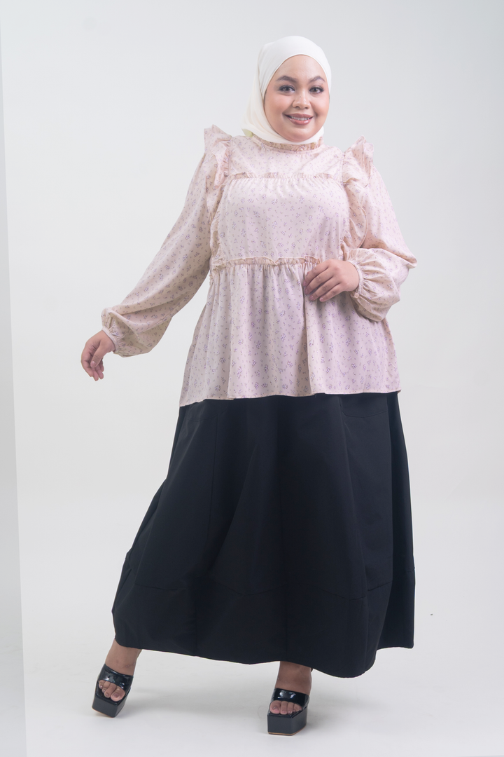 Uzmaa Plus Size Ruffled Floral Blouse Pink