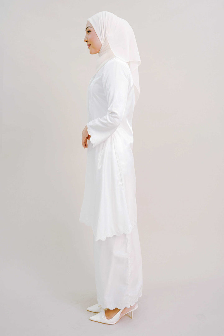 Orlin Kurung in White